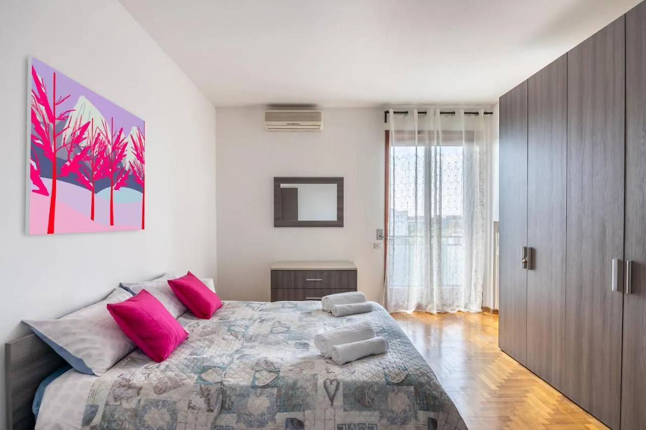 Smartworking Tortona-Navigli 2 Skyline Penthouse Con Wifi6 Apartman Milánó