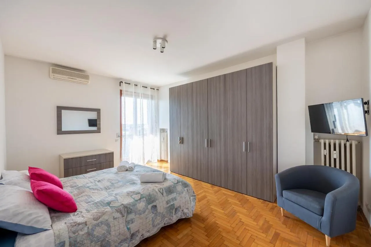 Smartworking Tortona-Navigli 2 Skyline Penthouse Con Wifi6 Apartman Milánó Olaszország